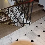 Atel Lasserhof Hotel 3*
