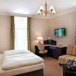 Atel Lasserhof Hotel