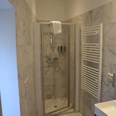 Hotell Atel Lasserhof Salzburg
