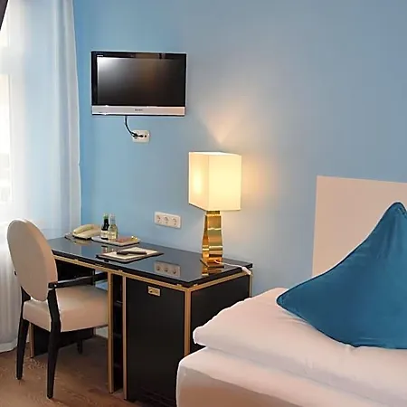 Atel Lasserhof Hotell 3*