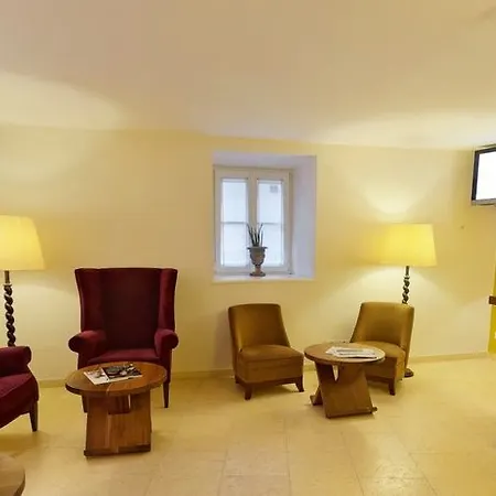 Atel Lasserhof 3* Solnohrad