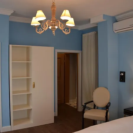 Atel Lasserhof Ξενοδοχείο