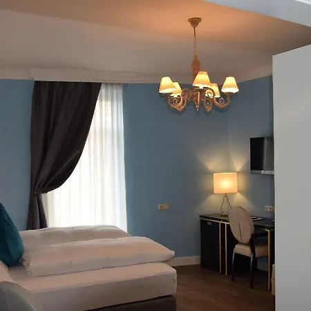 Ξενοδοχείο Atel Lasserhof 3*