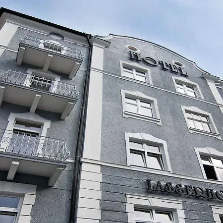 Atel Lasserhof 3* Solnohrad