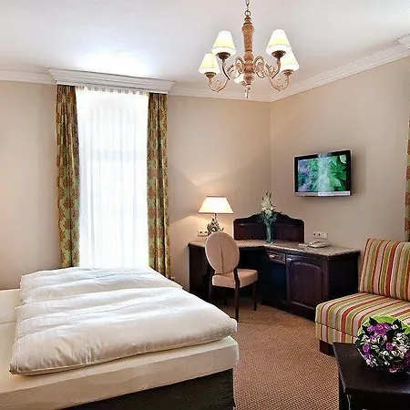 Atel Lasserhof Ξενοδοχείο