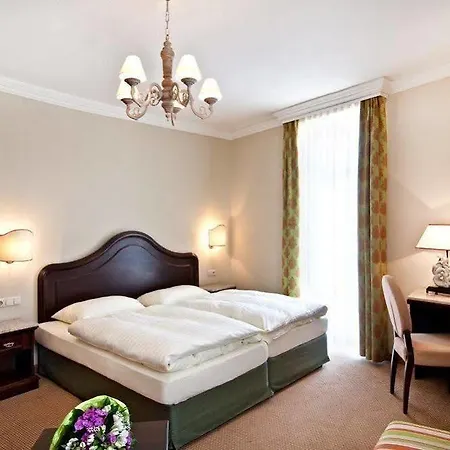 Atel Lasserhof 3* Solnohrad