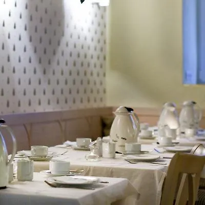 Atel Lasserhof Hotel